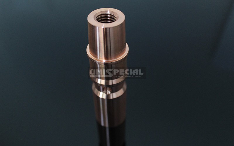 60 ° Inclined hole Brass Connector machined by Unispecial - appplication: Electrical Appliances
